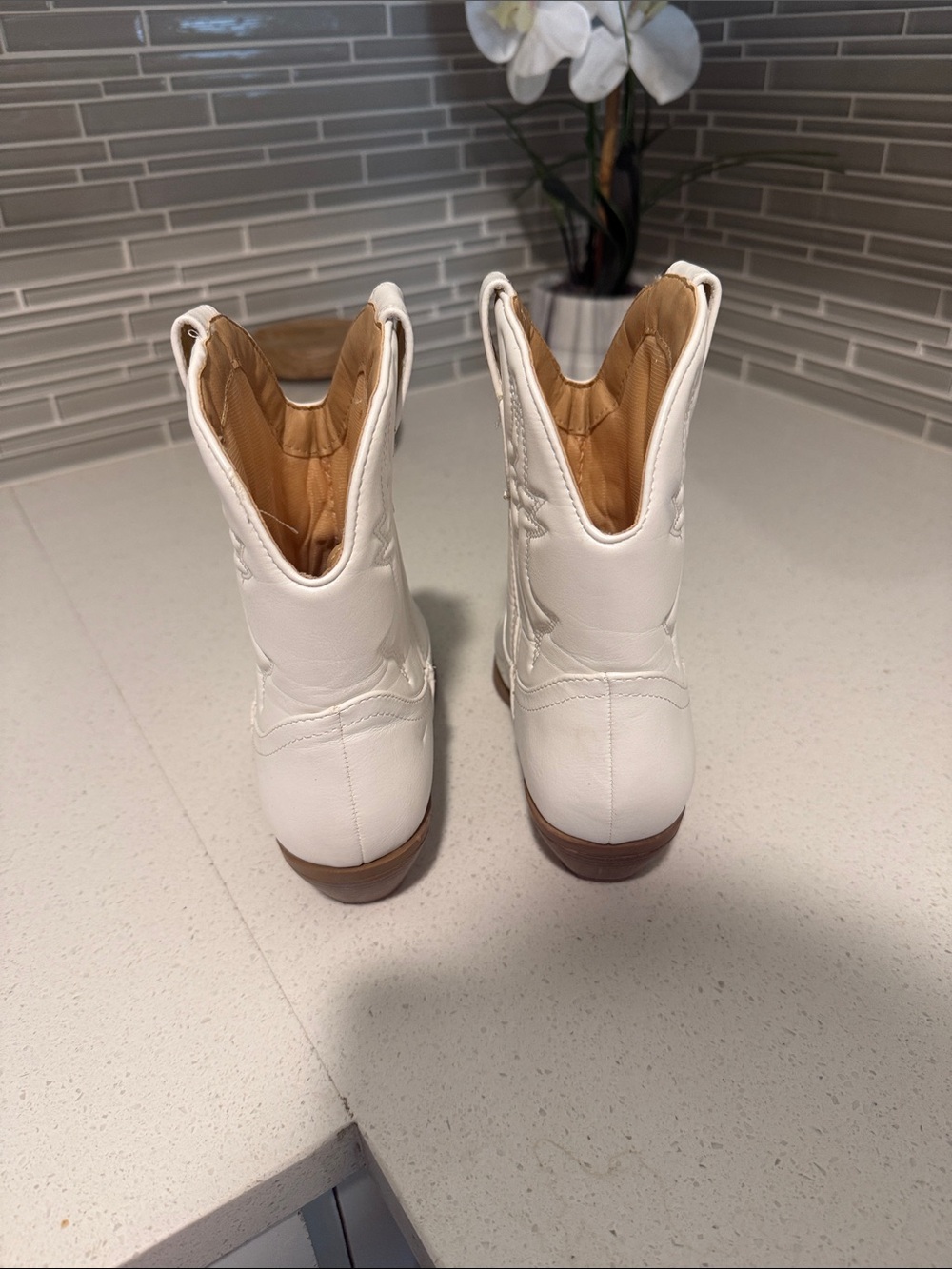 Soda White Western-Style Pointed Ankle Boots - Picture 3 of 3